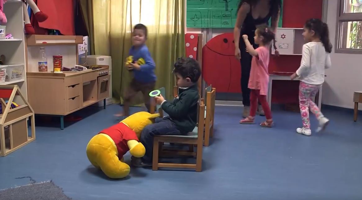 Read more about the article לכל ילד מגיע לשמוע